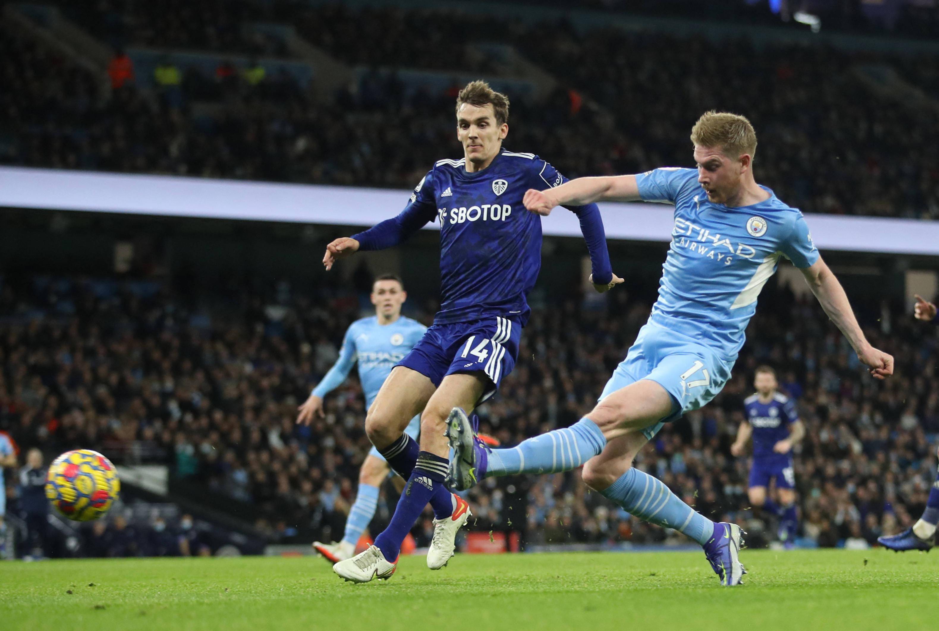 曾效力于荷 曾效力于荷